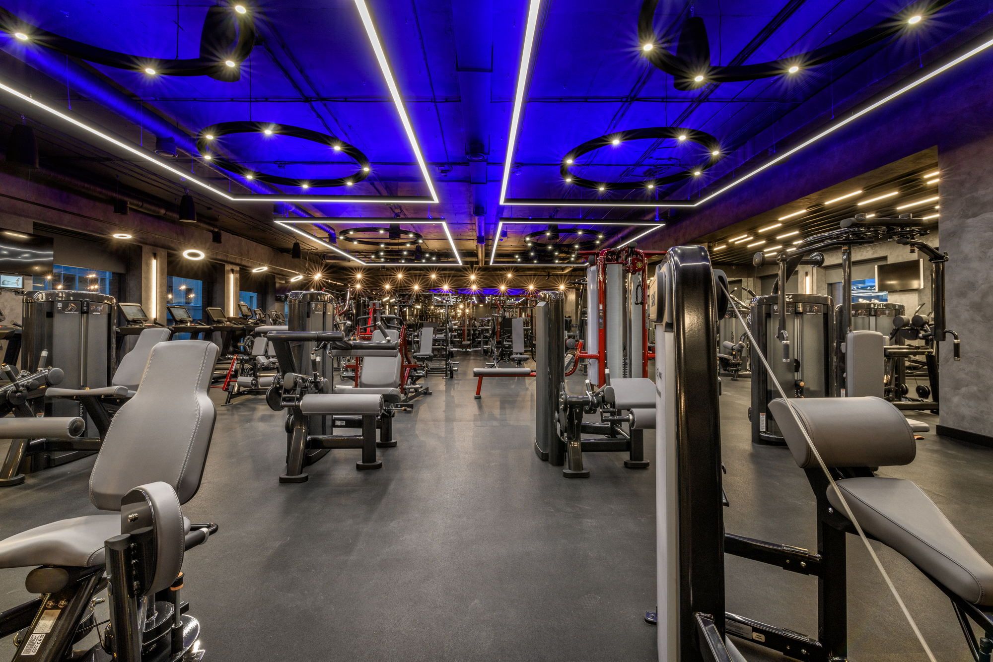 Фитнес-клуб на Васильевском острове – Encore Fitness